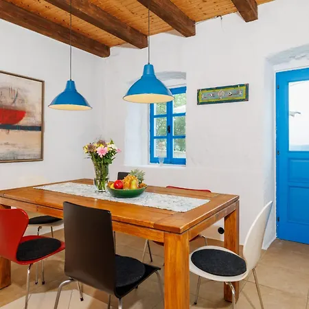 Сasa de vacaciones Mediterranean Blue House Crikvenica